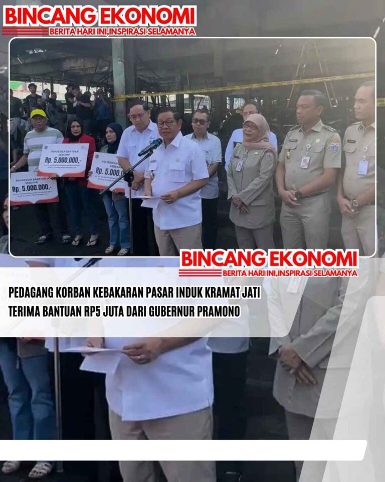 Pedagang Korban Kebakaran Pasar Induk Kramat Jati Terima Bantuan Rp5 Juta dari Gubernur Pramono